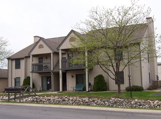3507 Timberbridge Dr APT G, Valparaiso, IN 46383