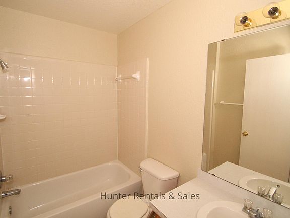 5th image of 4504 Jeff Scott Dr #D