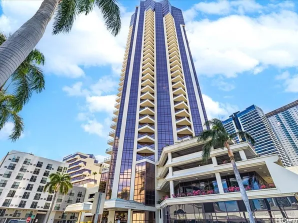 725 Kapiolani Blvd APT 1802, Honolulu, HI 96813