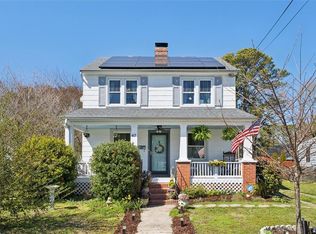 67 Randolph Rd, Newport News, VA 23601