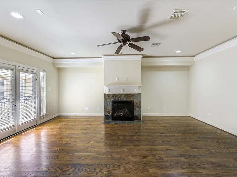 5813 Washington Ave #B — Photo 17
