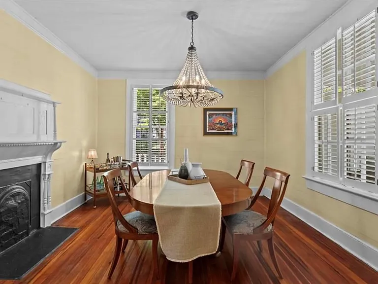235 Powell St SE — Photo 7