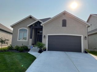 22231 W 120th Ter, Olathe, KS 66061