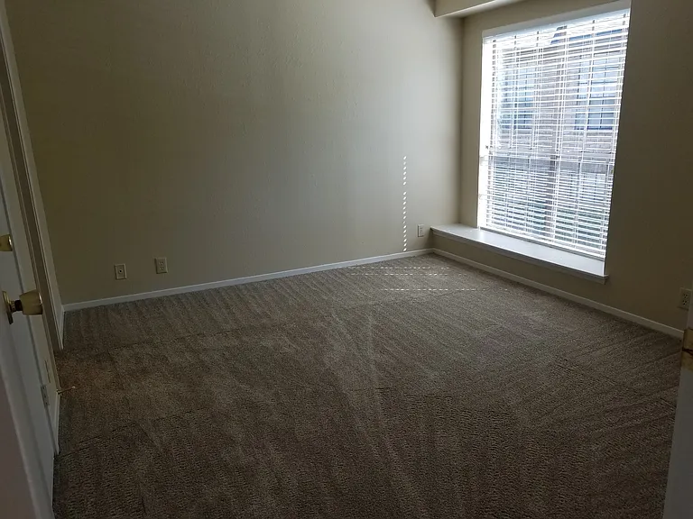 Chappell Hill Apartments — Photo 68