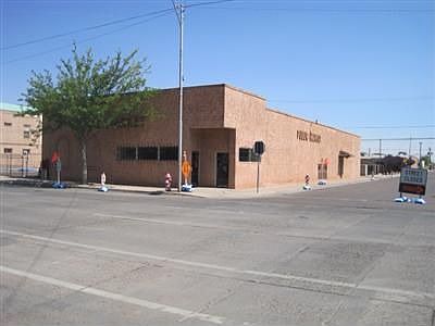 2nd image of 220 E 2nd St