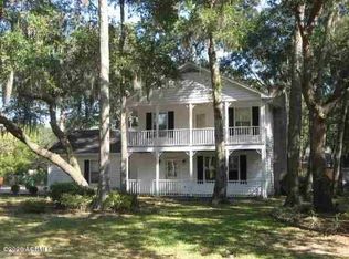 1610 Columbia Ave, Pt Royal, SC 29935