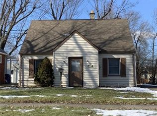 622 Emerson Dr, Amherst, NY 14226