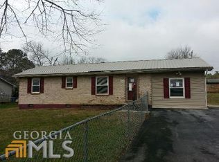 85 Lakesite Dr, La Fayette, GA 30728