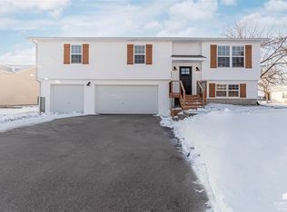 1010 Bayview Cir, Milford, KS 66514