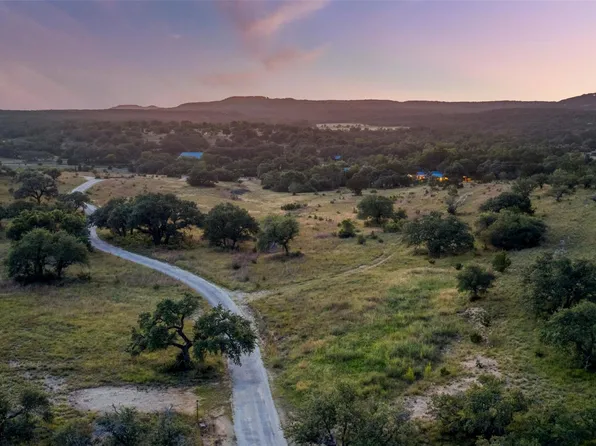 505 Red Corral Ranch Rd, Wimberley, TX 78676