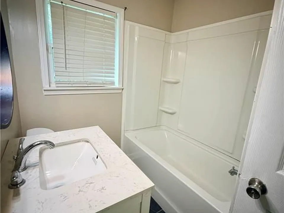 914 E Gulf Terra Dr