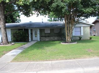 8402 Republic Dr, San Antonio, TX 78216