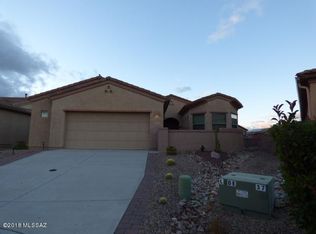 569 N Feke Ct, Green Valley, AZ 85614