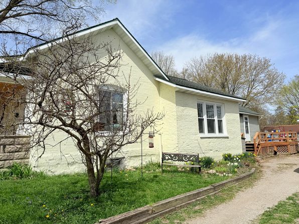 112 W Church Ave, Reed City, MI 49677