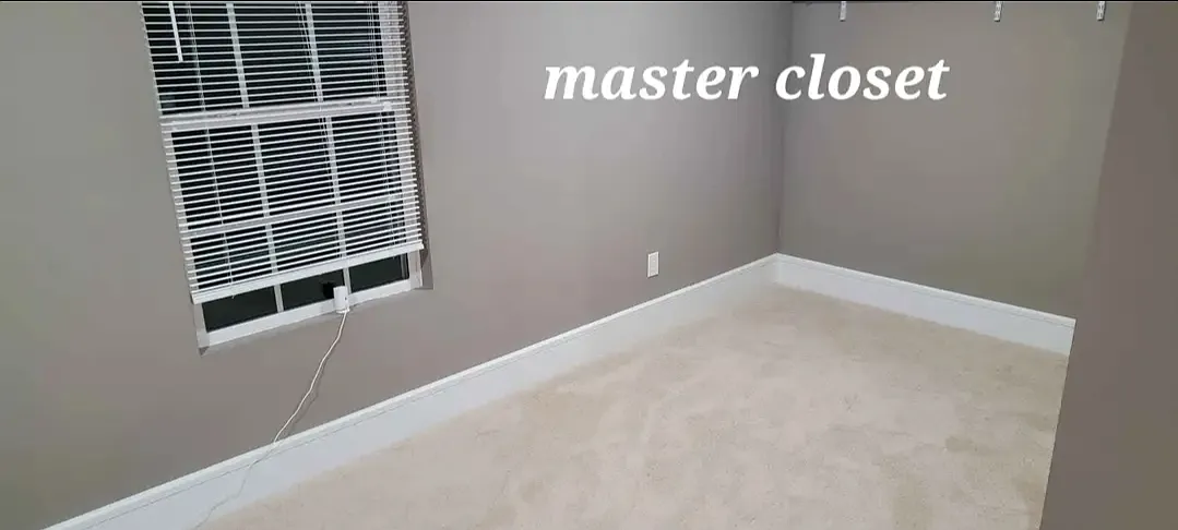 3 bed, 2500 sqft, $2,200 — Photo 3