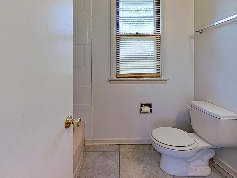1st image of 6609 W Lisbon Ave #4