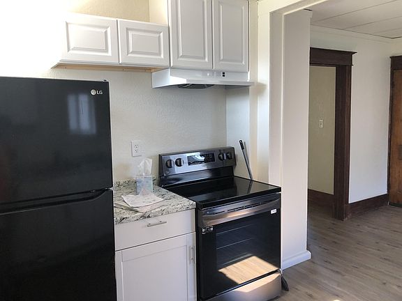 2nd image of 1017 Bingham Ave