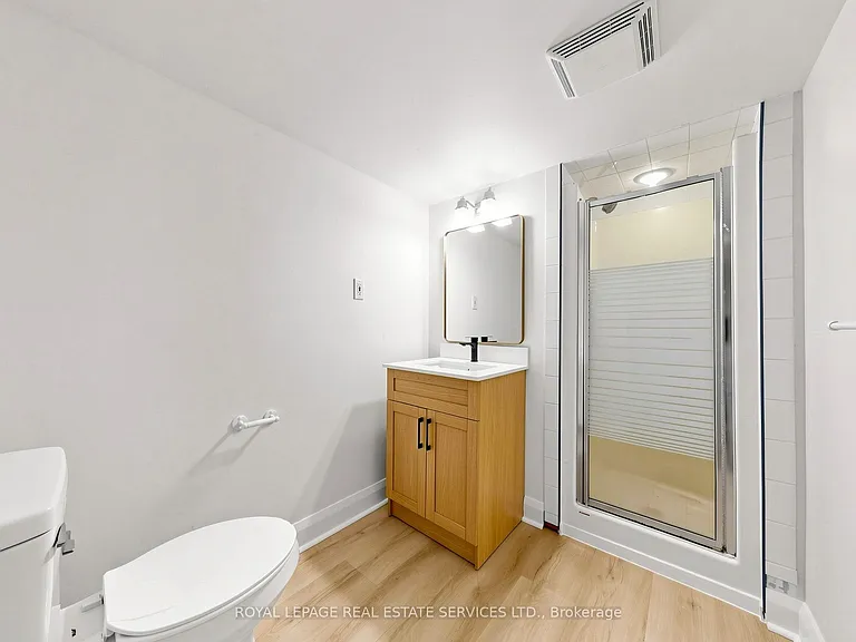 31 Rosemeade Ave — Photo 19