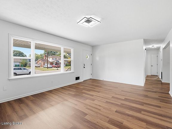 5th image of 6211 Maywick Rd
