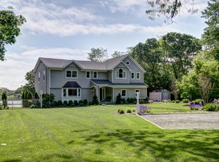 99 Seatuck Ave, Eastport, NY 11941