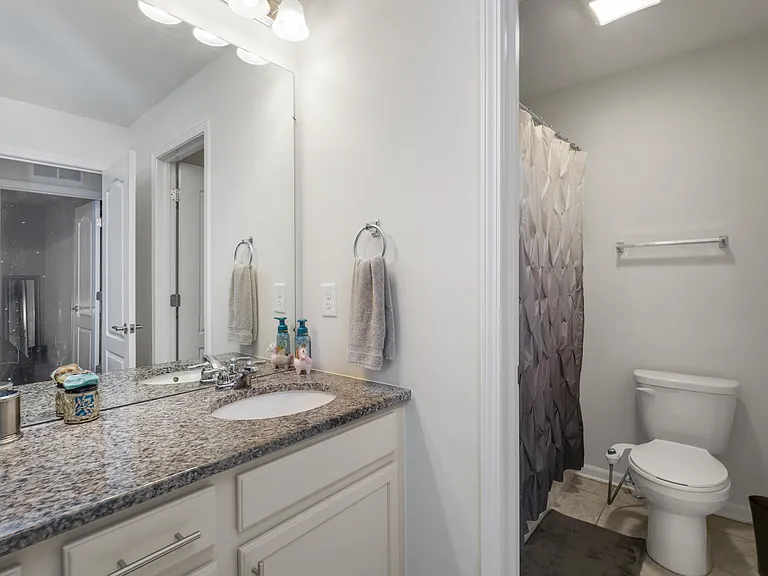 24869 Ivy Ln — Photo 10