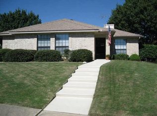 13111 Rustic Pl, Balch Springs, TX 75180