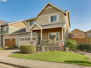 19597 Hummingbird Loop, Oregon City, OR 97045