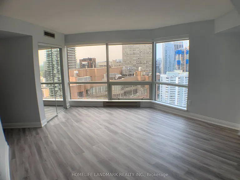 1001 Bay St #3303 — Photo 11