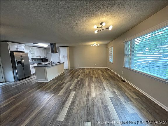 5th image of 7183 Largo Pl