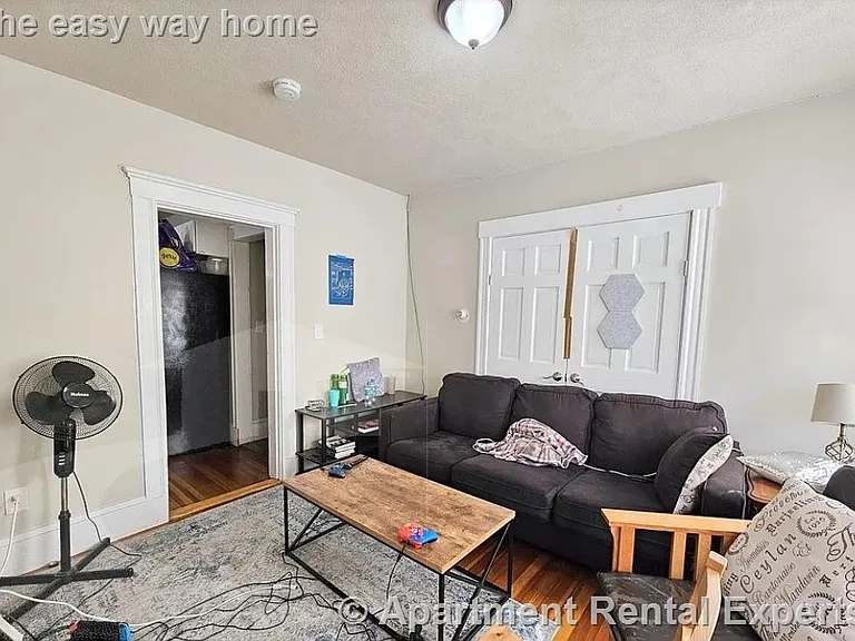 81 Frederick Ave #1 — Photo 6