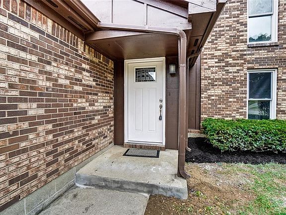3rd image of 1143 Katie Cir