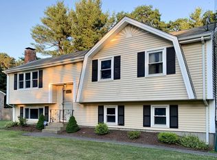 150 Carver Rd, Plymouth, MA 02360