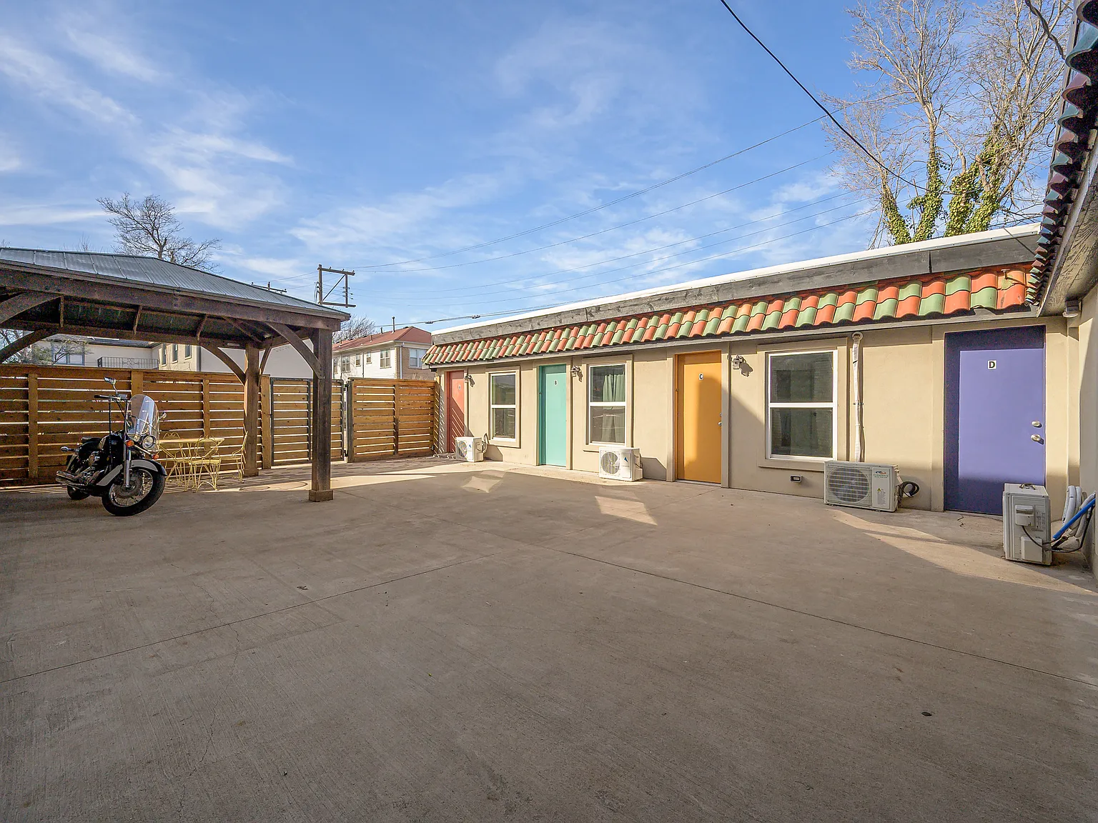 Studio, 375 sqft, $650 — Photo 2