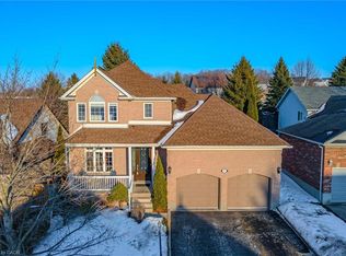 171 Endeavour Dr, Cambridge, ON N3C4C9