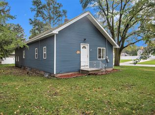 725 S 160th Ave, Holland, MI 49423