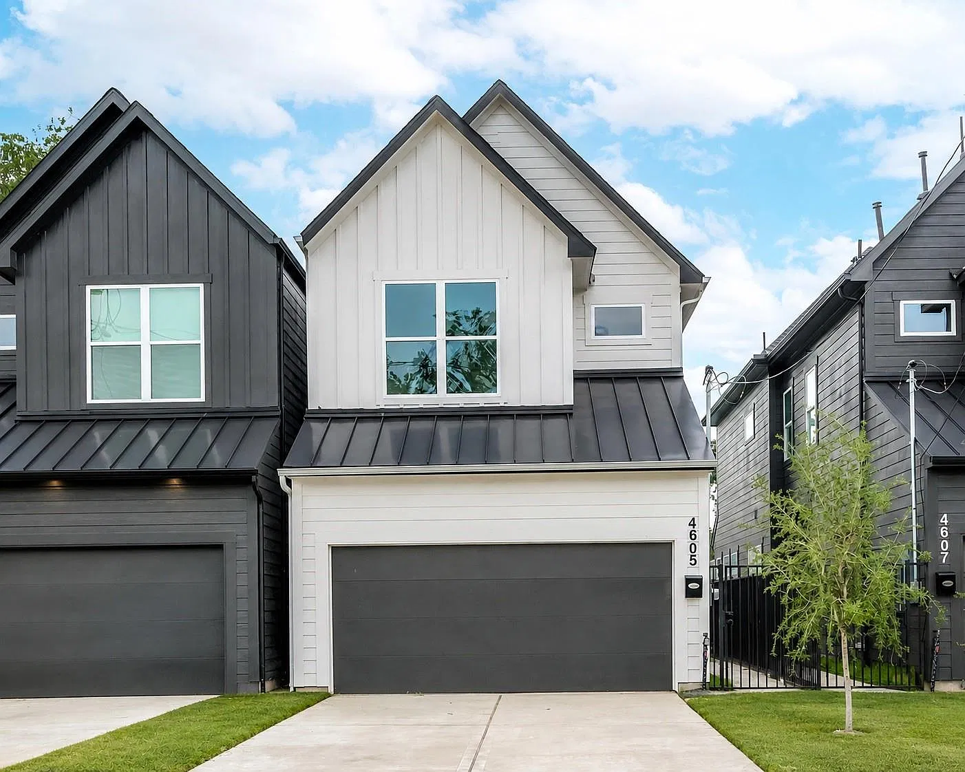 3 bed, 2.5 bath, 1774 sqft, $2,500 — Photo 1