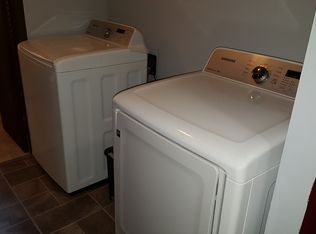 1321 Norwell Ln, Schaumburg, IL 60193