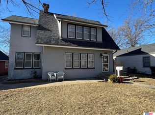 1305 N 11th St, Beatrice, NE 68310