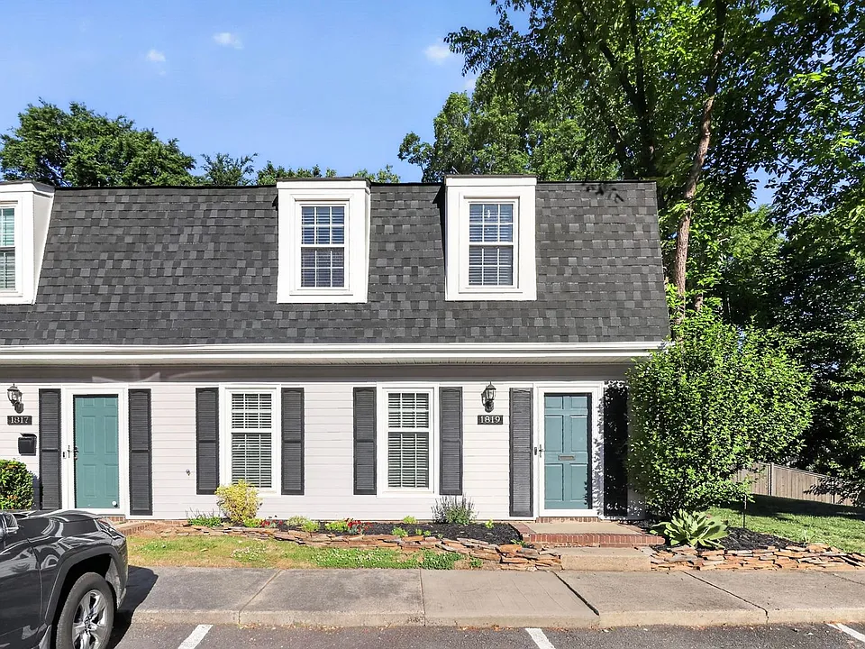 1819 Sabrina Ct