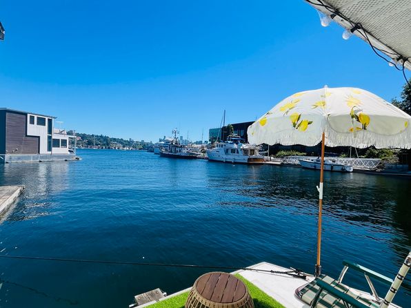 2309 N Northlake Way #BH1