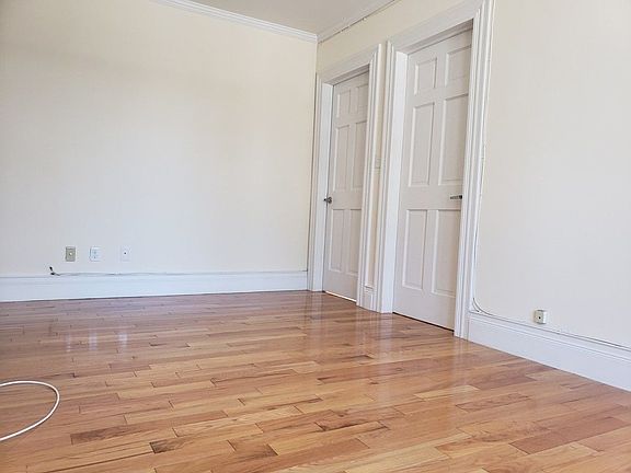 4th image of 568 Pacific St #5A1