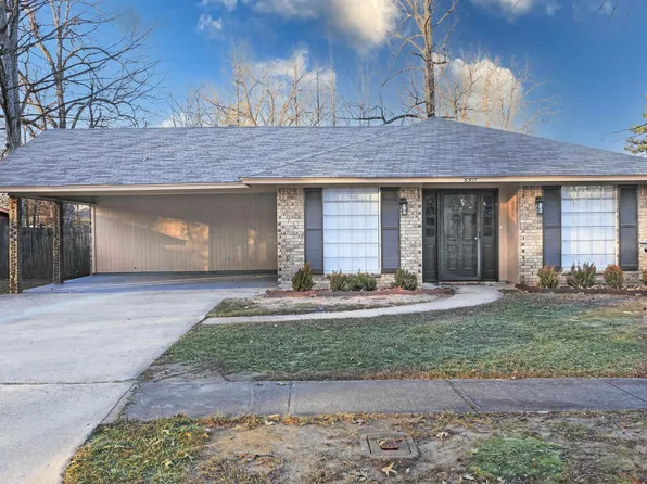 6911 Briarwood Dr, White Hall, AR 71602