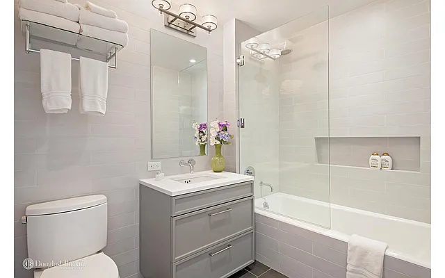 Rented by Douglas Elliman | media 52