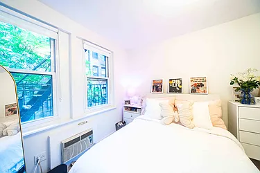 Rented by R New York