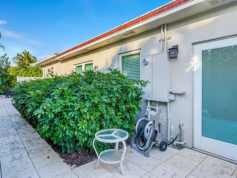 107 E Inlet Dr — Photo 56