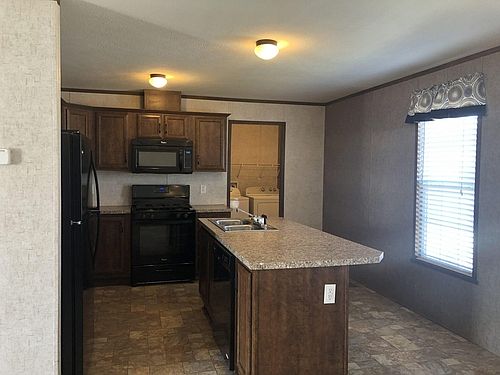 1st image of 20582 Kingston Dr