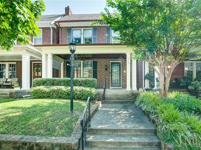 3102 W Grace St, Richmond, VA, 23221