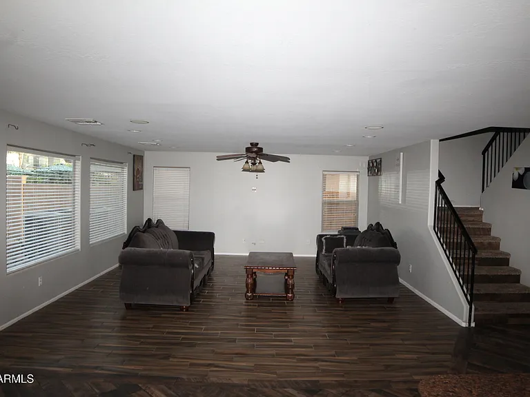 38103 N Bonnie Ln — Photo 11