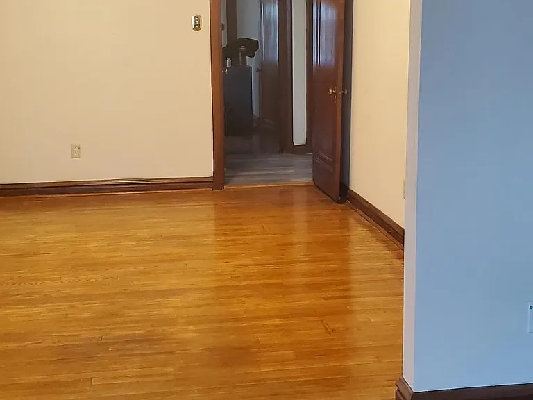 4945 Devonshire Ave #A — Photo 10