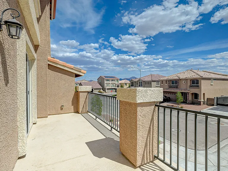 706 Eros Ct — Photo 49